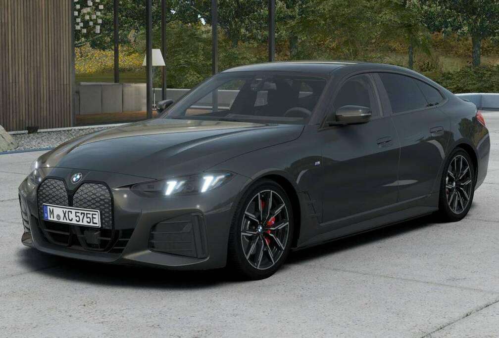 BMW eDrive 40 / M sport Pro / 19\