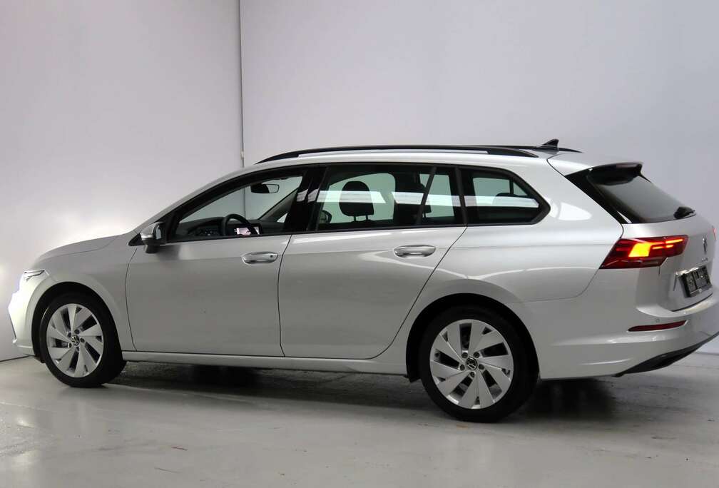 Volkswagen Golf Variant 1.5 eTSI OPF DSG Life