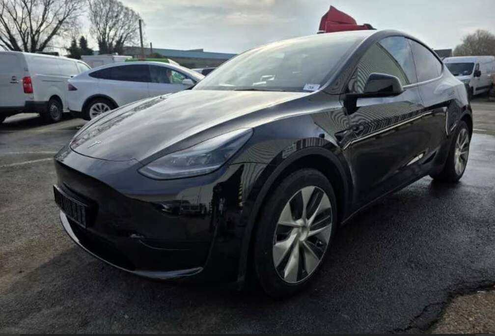 Tesla 72.5 kWh Dual Motor Performance (377 kW)
