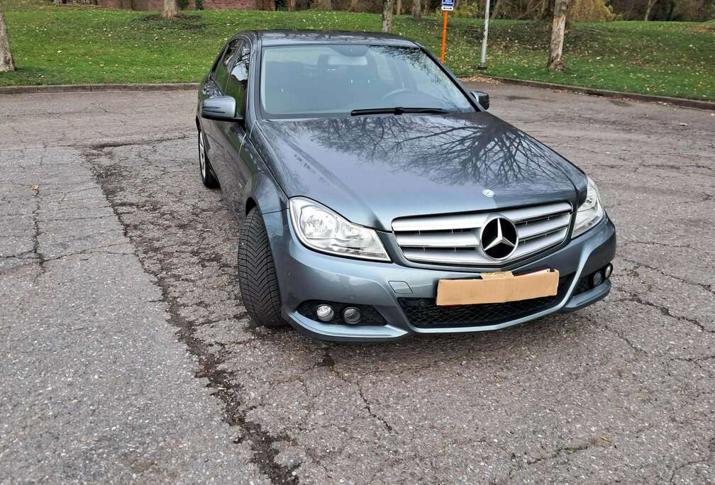 Mercedes-Benz C 180 CDI BlueEFFICIENCY Elegance