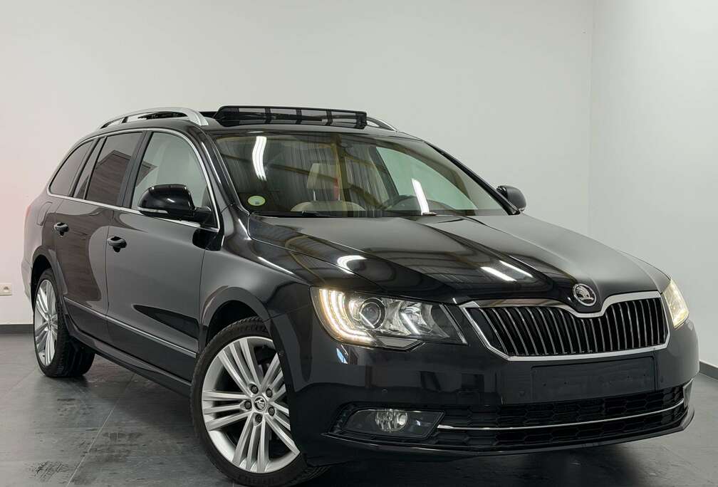 Skoda SW 1.6 TDi 1erMain - Carnet - Led - Navi - Cuir