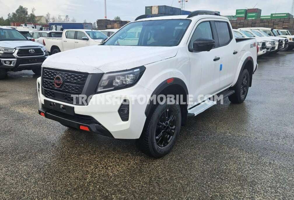 Nissan Pick-up Pro 4x 2.5L DIESEL AUTOMATIQUE