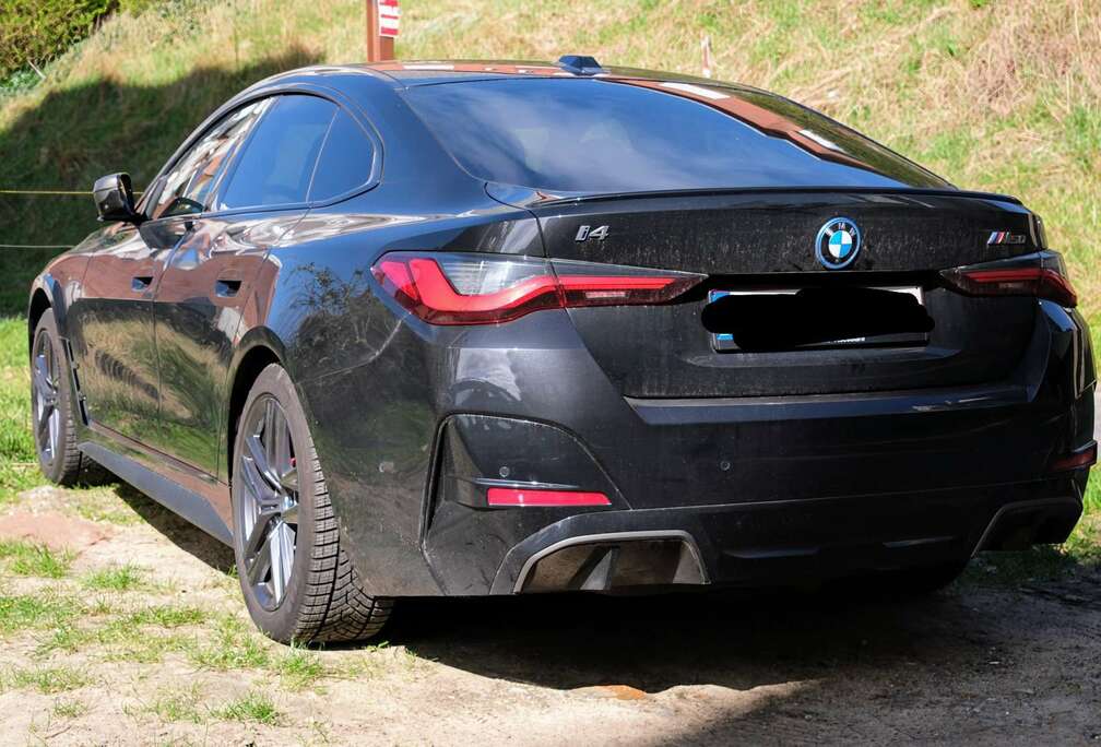 BMW M50 Gran Coupe