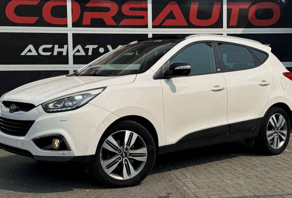 Hyundai iX35 2.0 CRDi 4WD TOIT PANO CUIR CAM CRUISE TEL JA