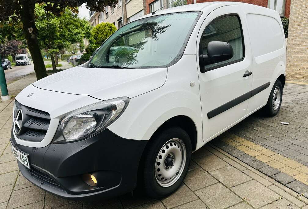 Mercedes-Benz 1.5 CDI 80.000 KM AIRCO EURO6 8950€