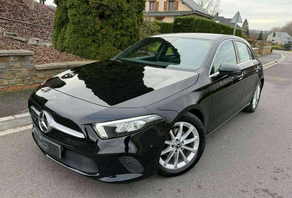 Mercedes-Benz A 180 d 7G-DCT Style