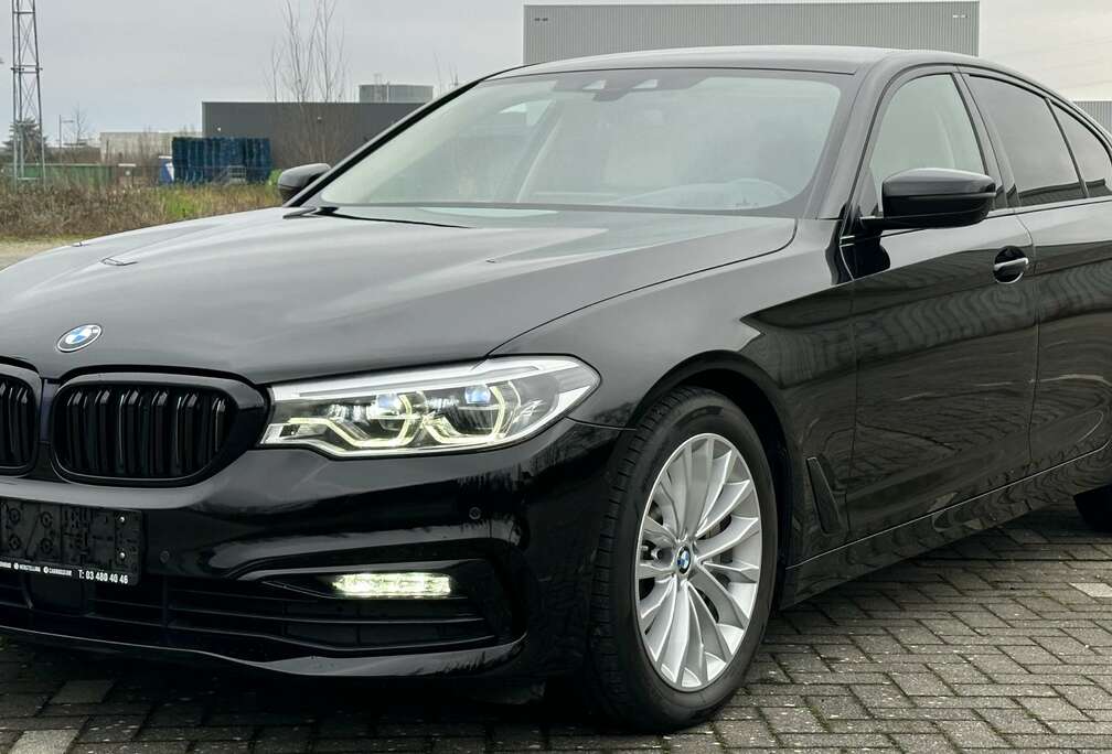 BMW 530iA**adaptive cruise + lichten** mild hybride**