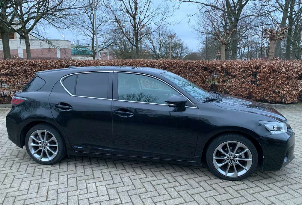 Lexus CT 200h Limited Edition