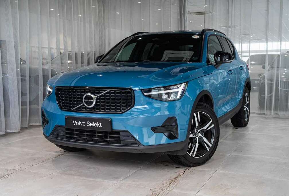 Volvo Plus Dark B3 Mild Hybrid