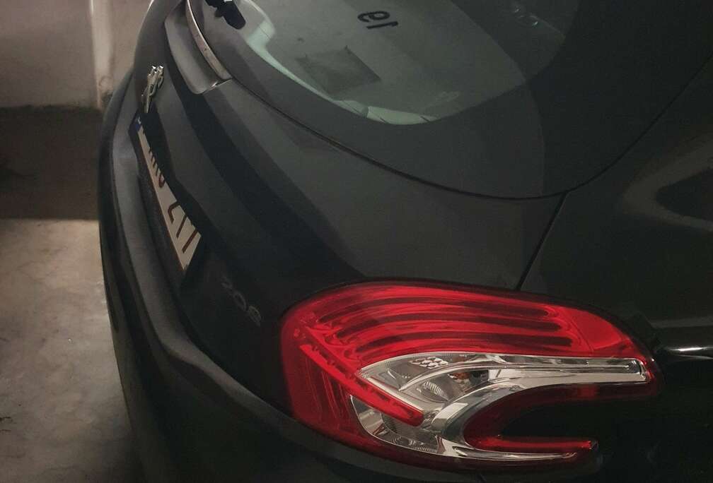 Peugeot 208 82 e-VTI ETG5 Stop