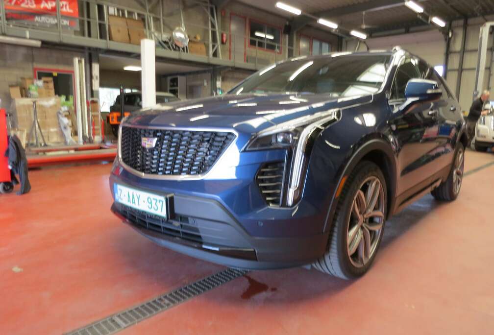 Cadillac 2.0 Turbo 2WD 350D Sport