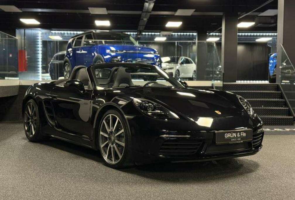 Porsche 718 *PDK *CHRONO