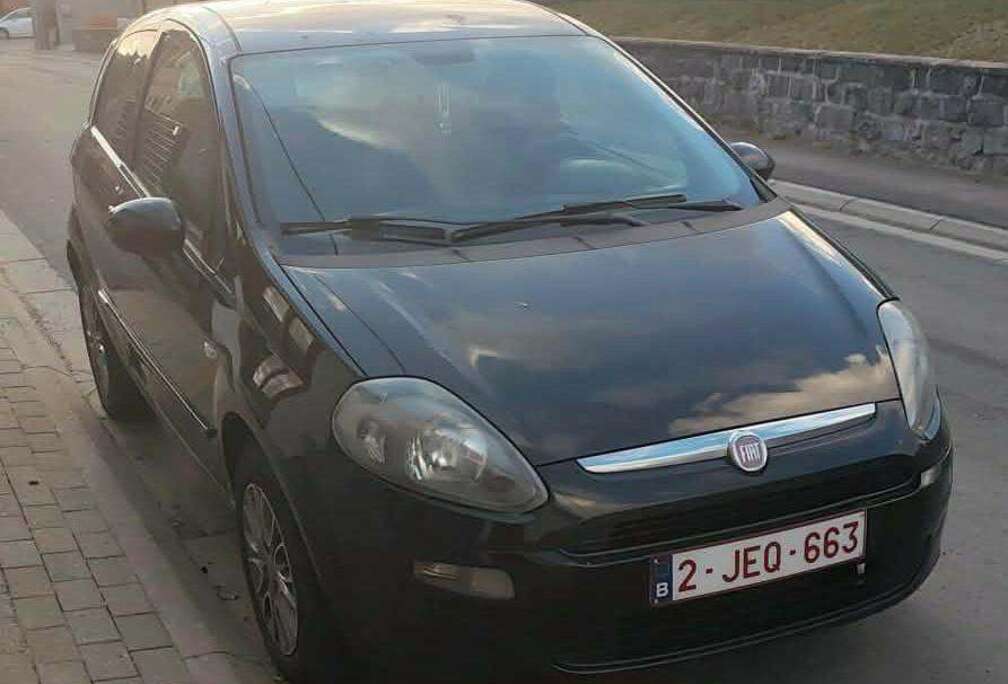 Fiat Punto EVO 1.2i Dynamic Stop