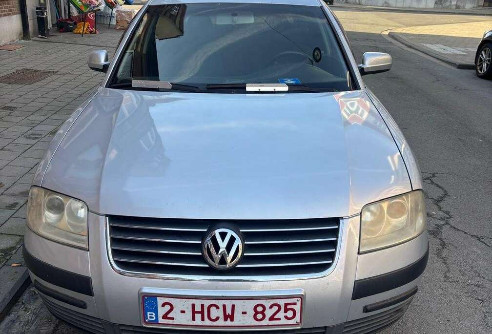 Volkswagen 1.6i Base Highway