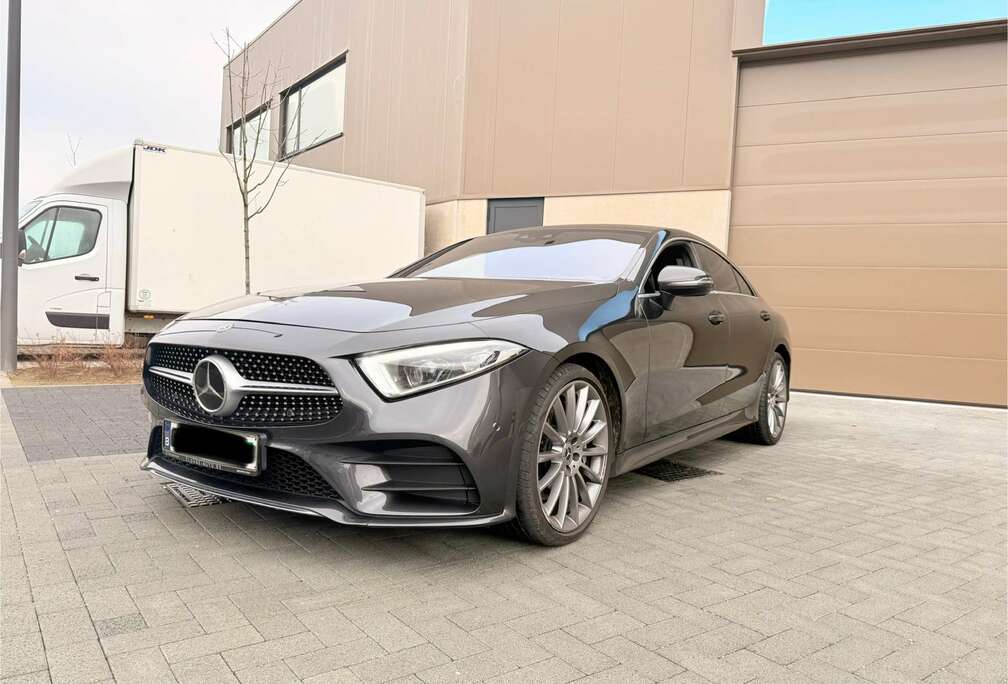 Mercedes-Benz d 4-Matic // G-9 // AMG LINE