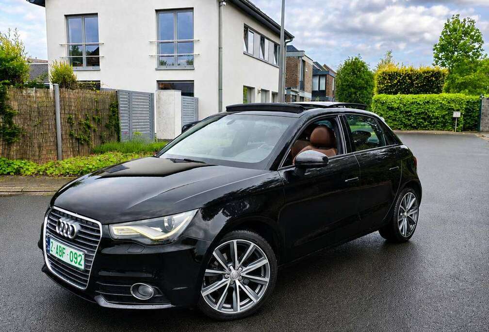 Audi A1 Sportback 1.4 TFSI Attraction S tronic