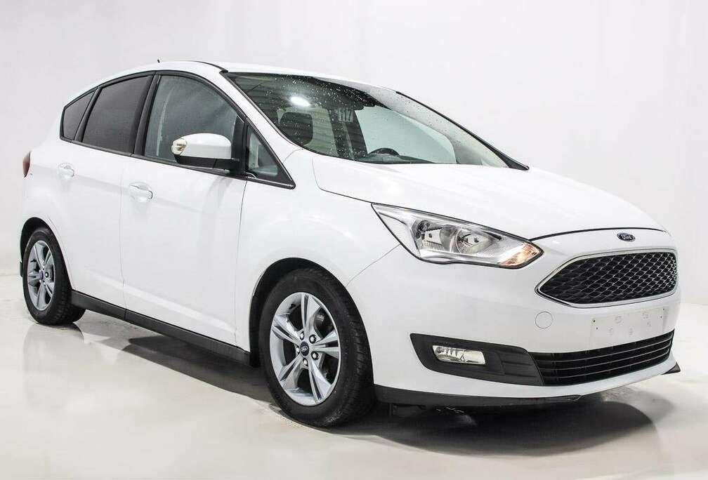 Ford 1.0 EcoBoost Titanium (EU6.2)