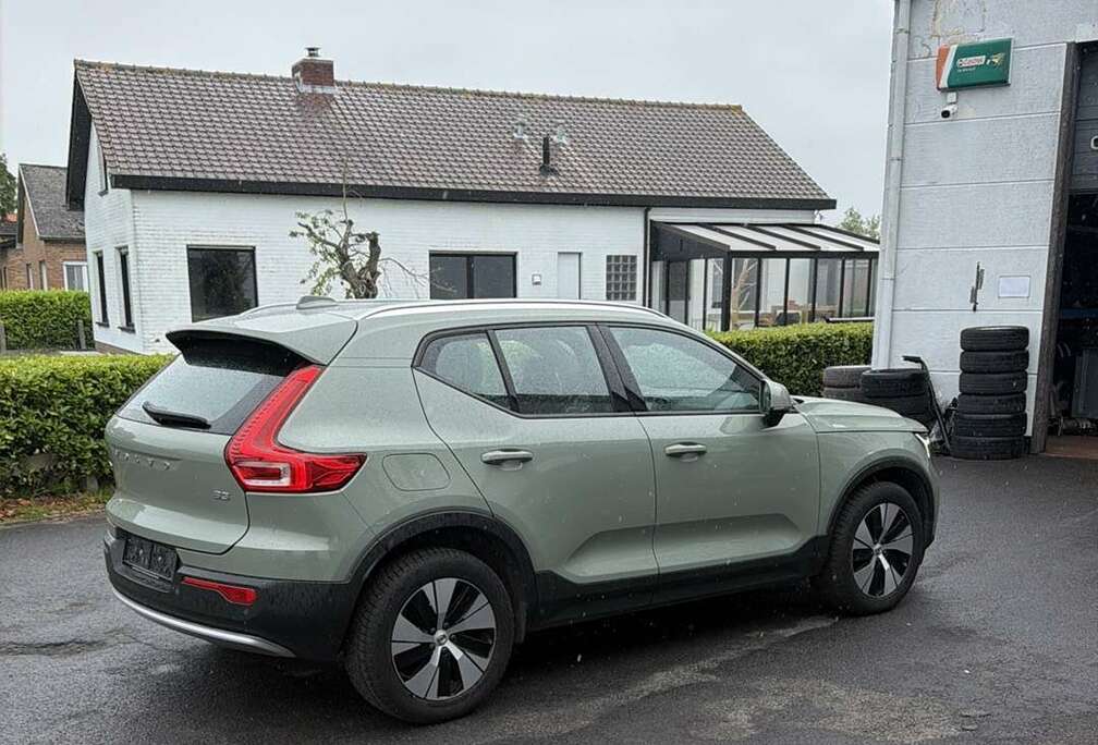 Volvo XC40 2.0 B3 MHEV  Design DCT+cam+adaptief cruise