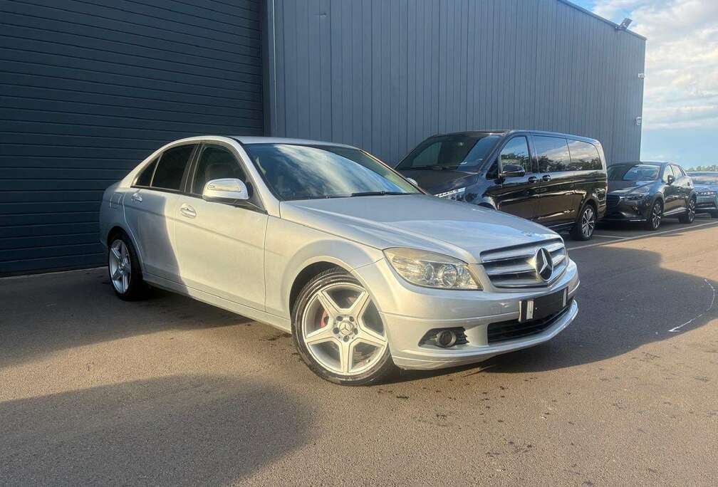 Mercedes-Benz C 200**CAMERA**CRUISE**GPS**CLIMAUTO**