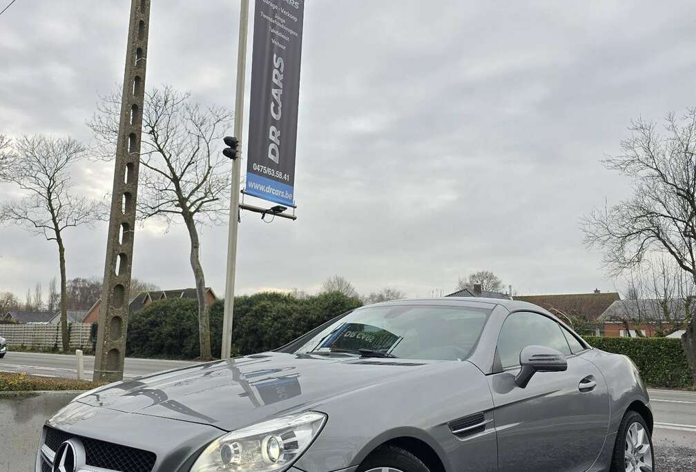 Mercedes-Benz SLK 200 (BlueEFFICIENCY) 7G-TRONIC
