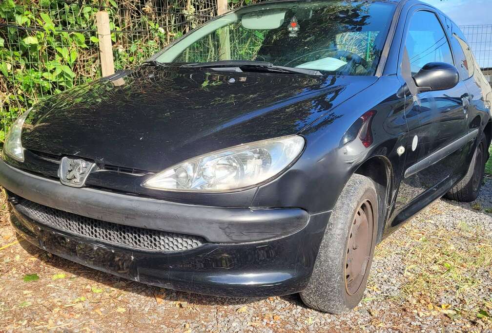 Peugeot 1.4i 3deurs 2008 !!! EERST LEZEN !!! 380euro !!!!