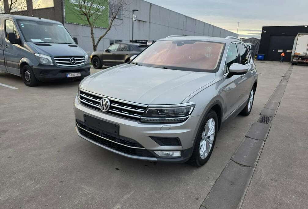 Volkswagen (Stock ID 03894)