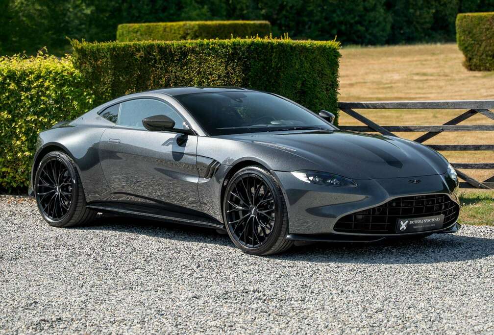 Aston Martin V8 Coupe - 1 Owner