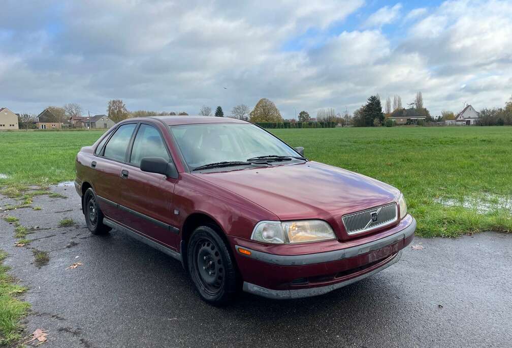 Volvo 1.6i - 100 000 km