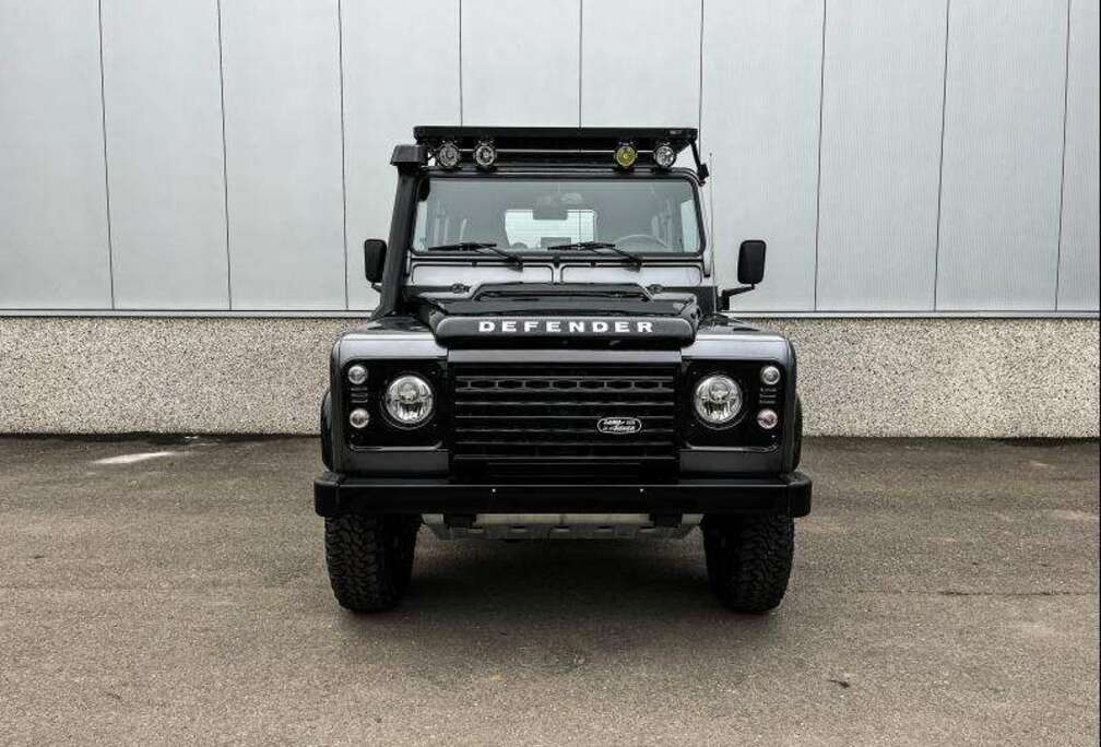 Land Rover Adventure Edition