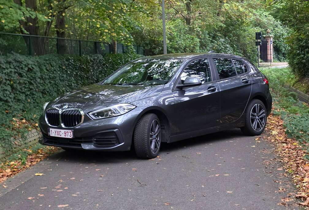 BMW 116d Advantage | 1ste eigenaar | BMW-onderhouden | Navi Pro | LED