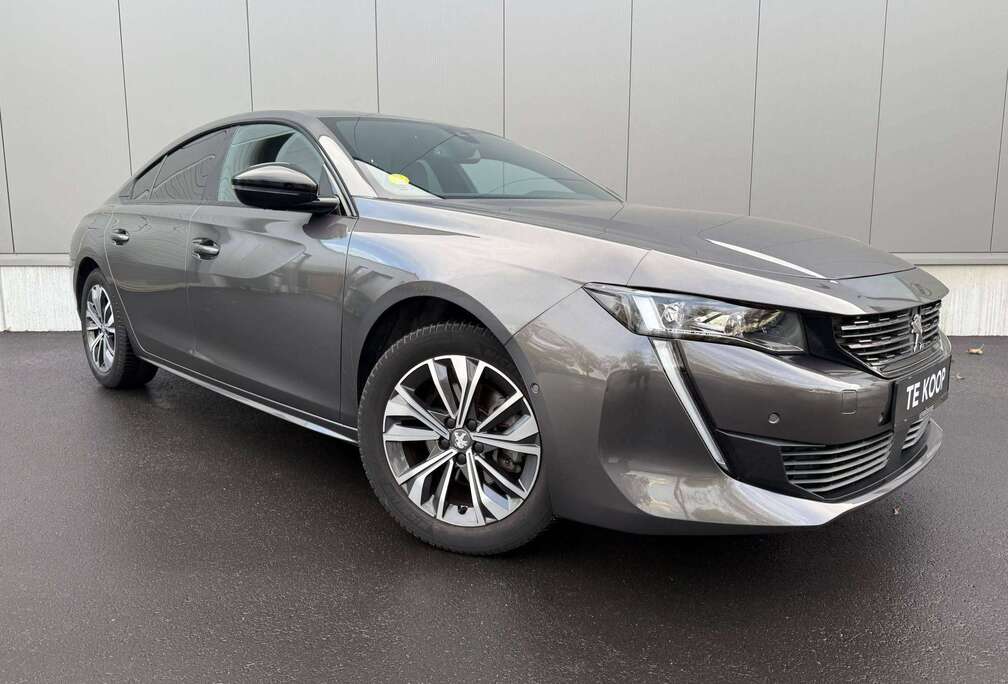 Peugeot / ALLURE AVANTAGE / AUTOMAAT / DIESEL / 360° CAMERA / LED / NIEUWSTAAT / GARANTIE