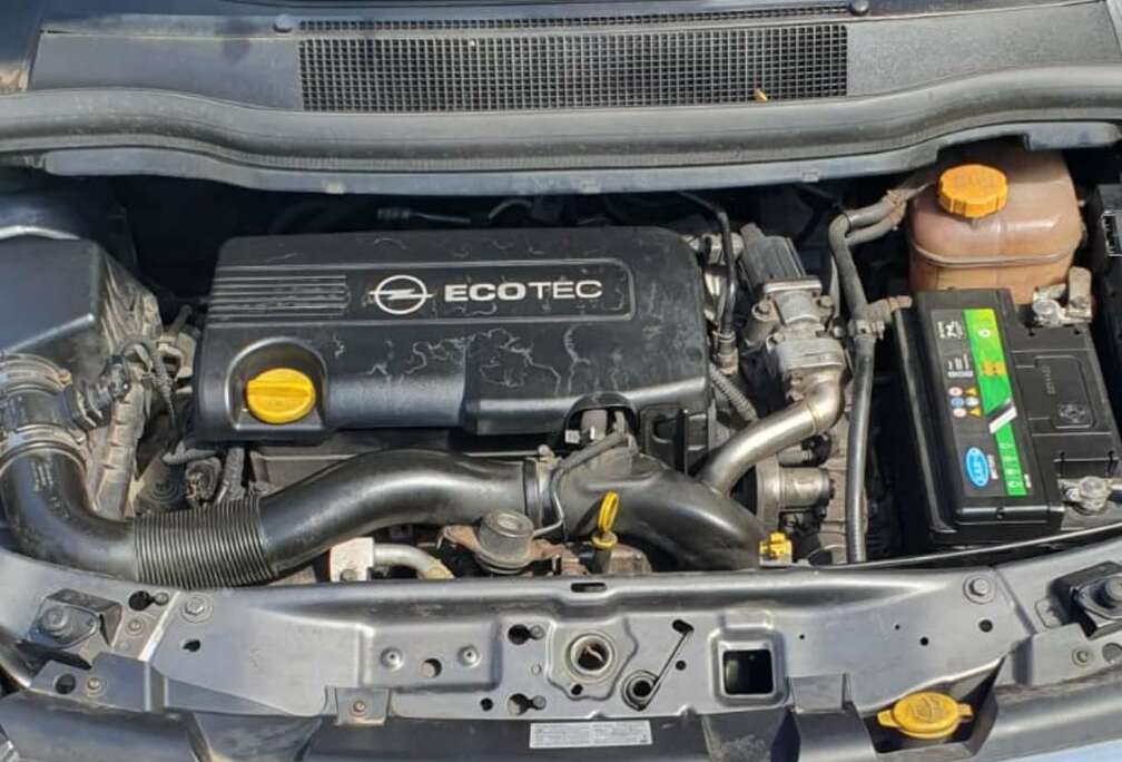 Opel Zafira 1.7 CDTi ecoFLEX Cosmo DPF