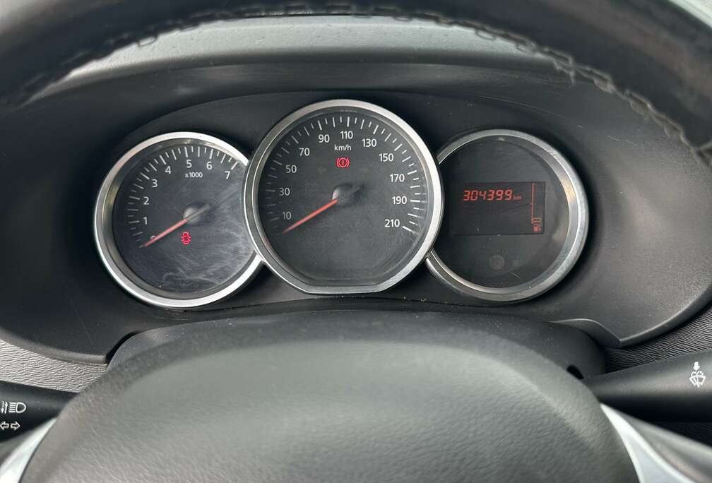 Dacia Blue dCi 95 Essential