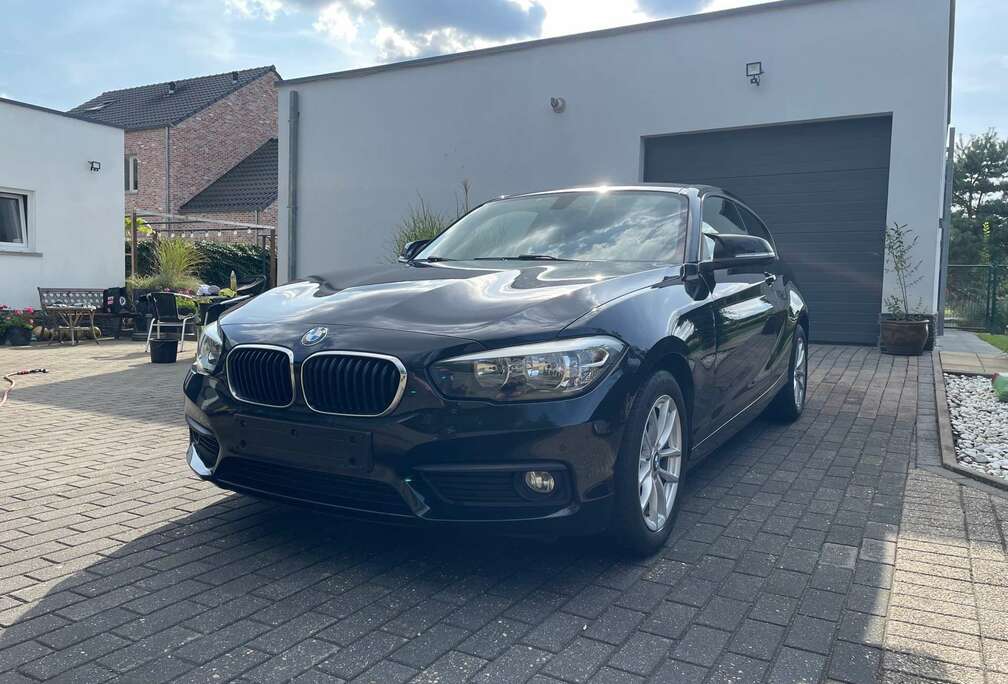 BMW 116i Euro6 1.5l Autotax Laag