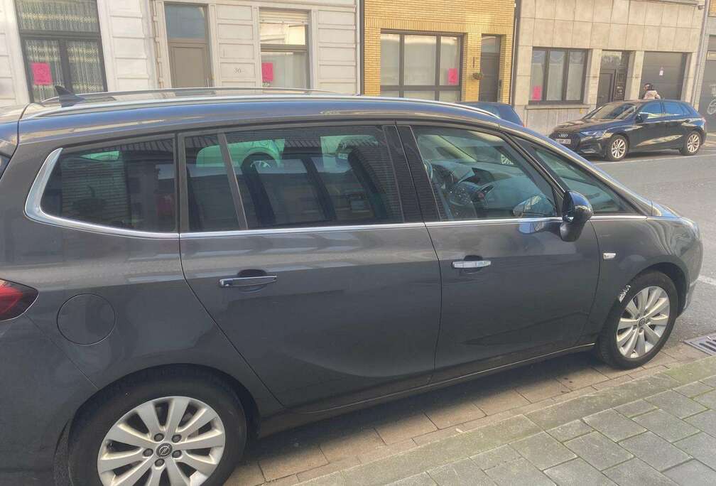 Opel Zafira Tourer 2.0 CDTI Edition