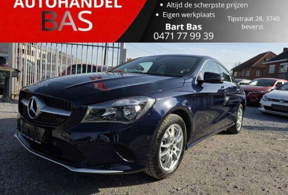 Mercedes-Benz d1jOMNIUMGARANTIENAVCRUISETREKHLEDERAUTOMAAT