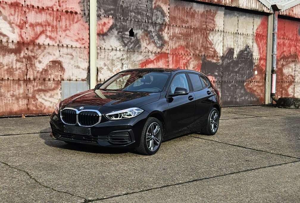 BMW iA SPORT FULL BLACK WAGEN IS AL NIEUW/*LED KOPLAMP