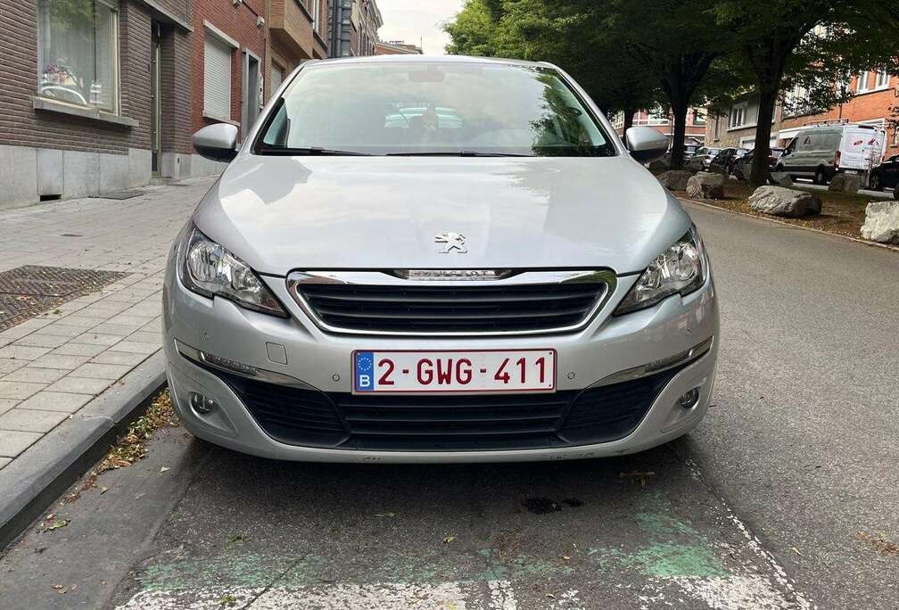 Peugeot SW 1.2 PureTech Active STT