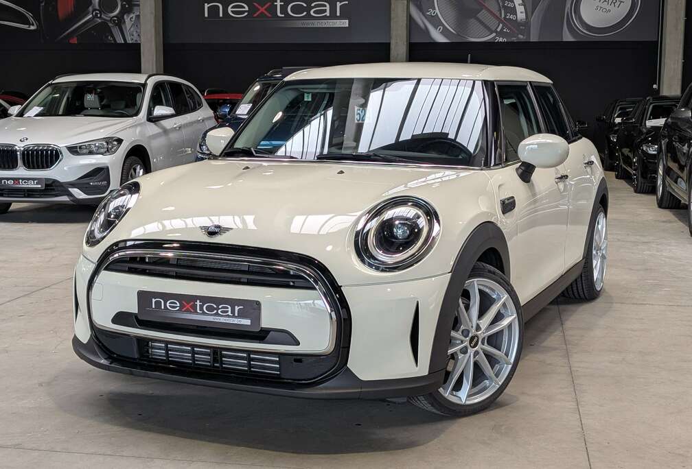 MINI 5p DCT Business *FULL LED-NAVI PRO-PDC Ar-CRUISE*