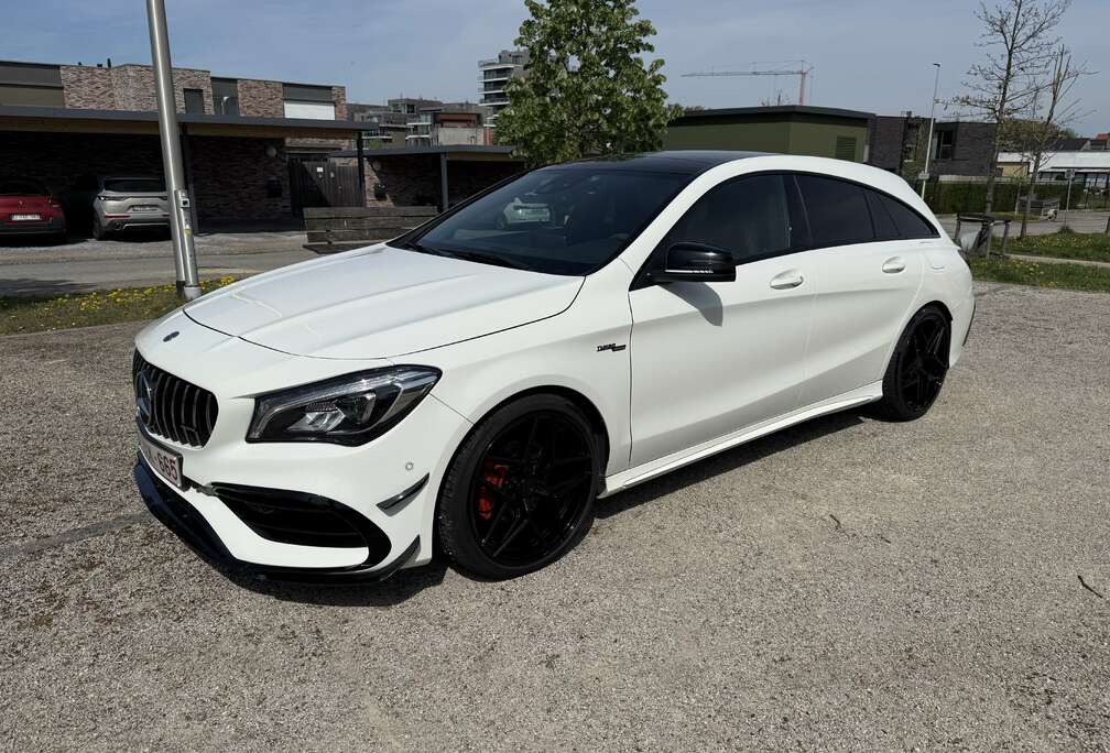 Mercedes-Benz AMG, Night