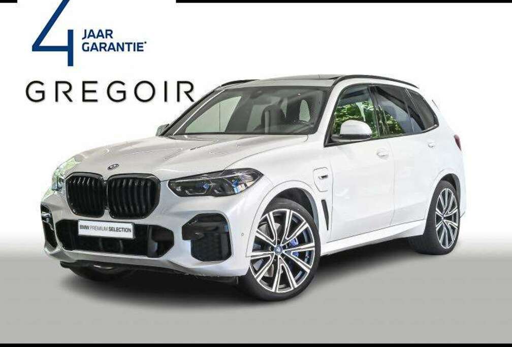 BMW xDrive45eMsportPanoThHifiAcc