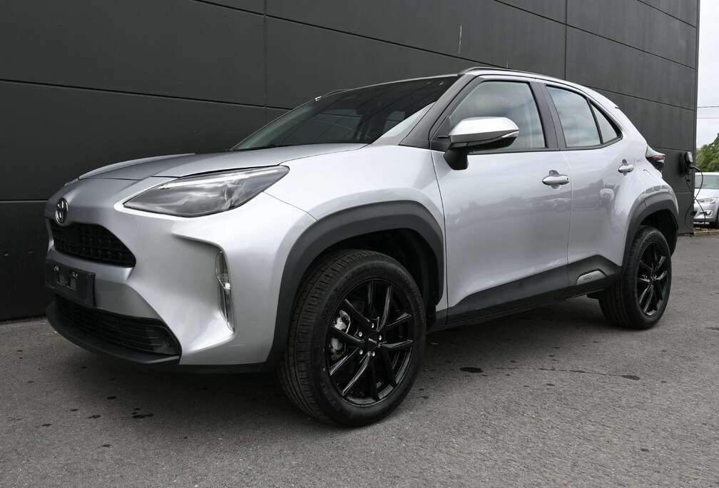Toyota 1.5i HYBRID Dynamic -  Carplay&Android - Caméra recul  - Lane Assisit & Régulateur adaptatif