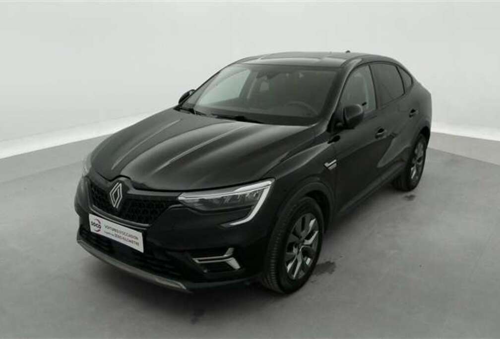 Renault 1.3 TCe 140cv EDC Evolution NAVI / FULL LED / CAMERA
