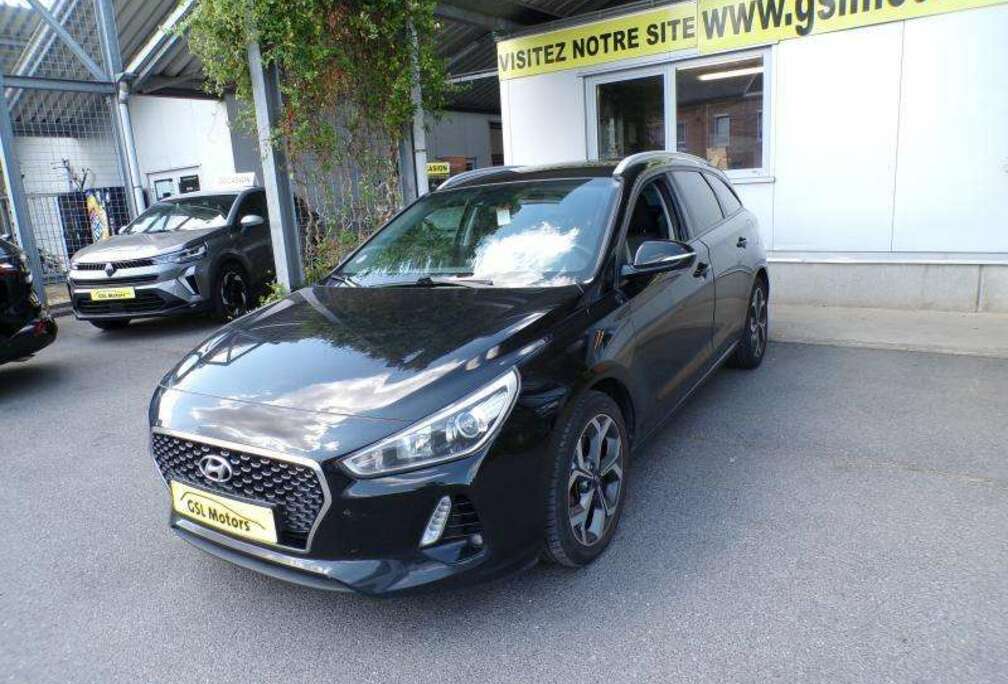 Hyundai 1.0 120cv noir 09/17 5500€ marchand Airco USB