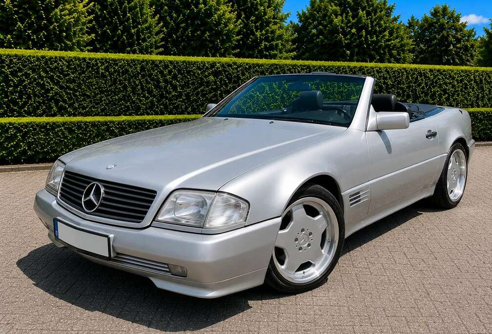 Mercedes-Benz Sportline | 18” monoblock | Hardtop | Airco