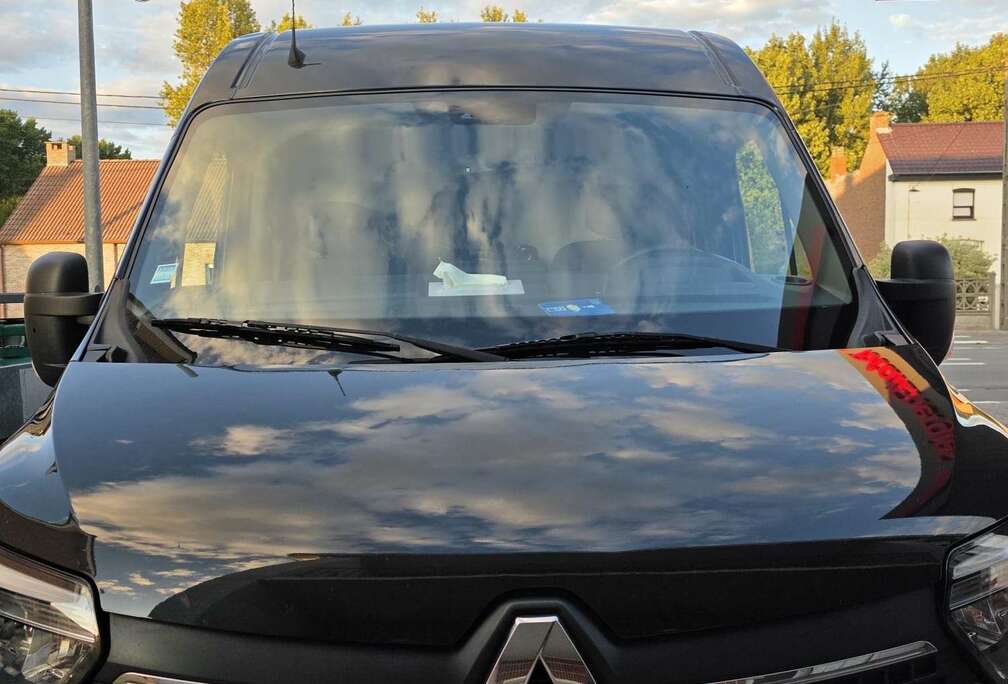 Renault ENERGY Blue dCi 145 L3H1 VA