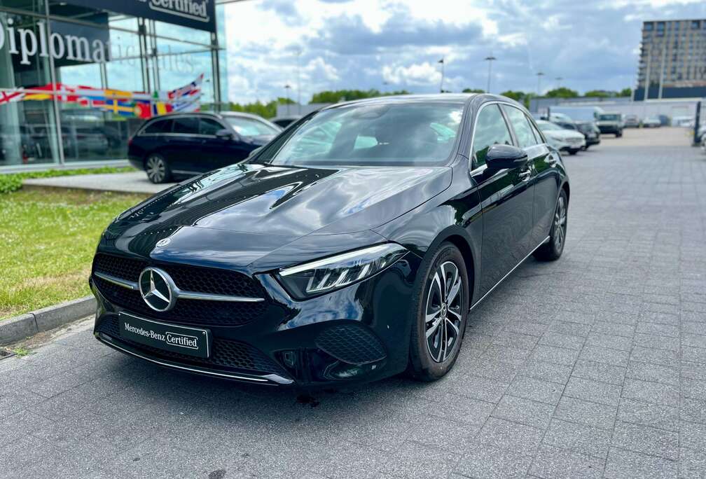 Mercedes-Benz Luxury Line