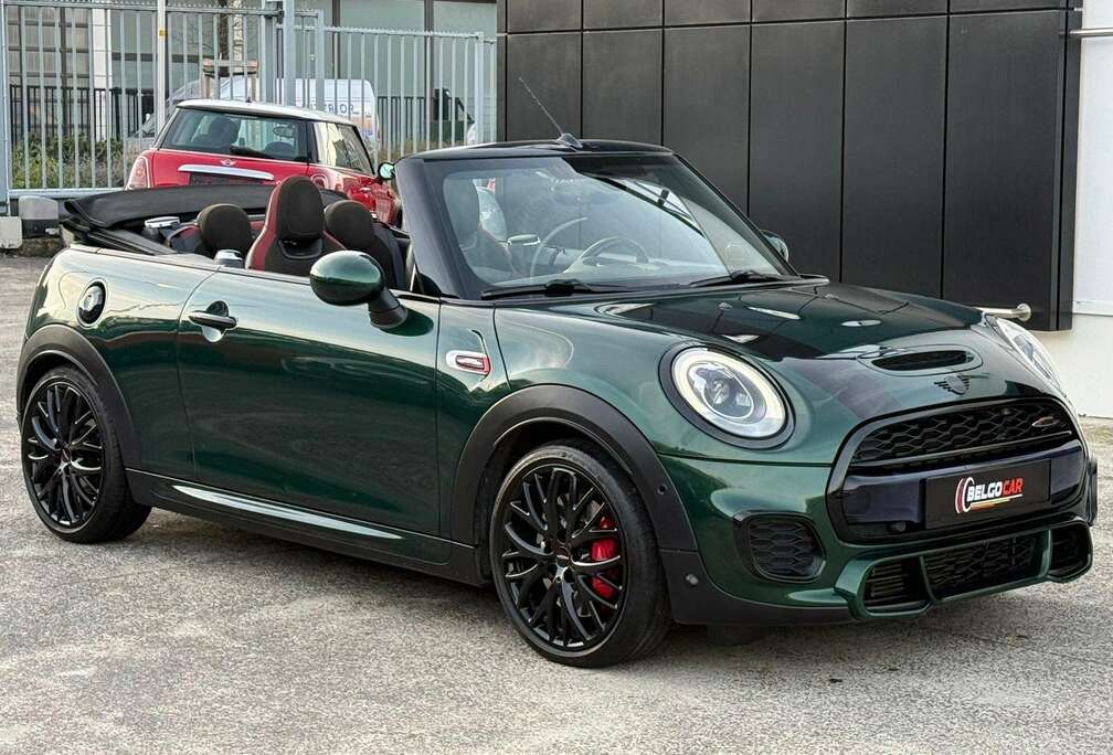 MINI Mini John Cooper Works Cabrio Sport-Aut.