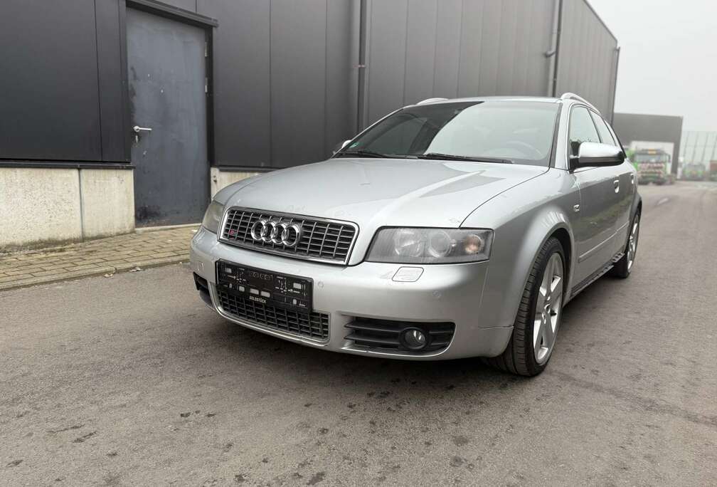 Audi Avant tiptronic quatro