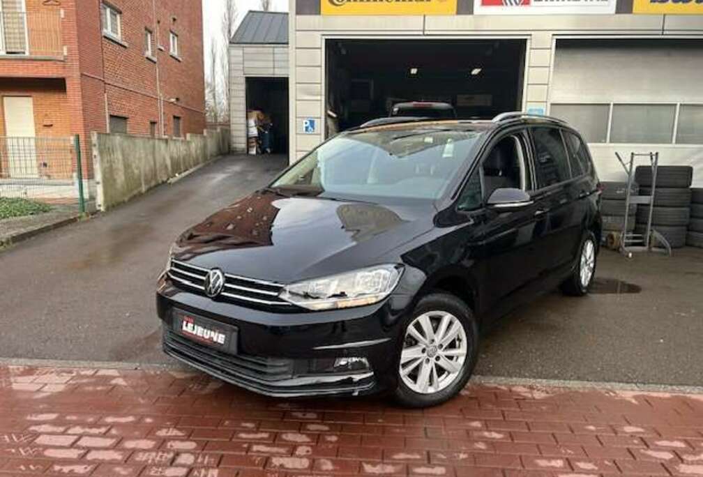 Volkswagen Touran 2.0 TDi 7 places -DSG- ACCIDENTEE